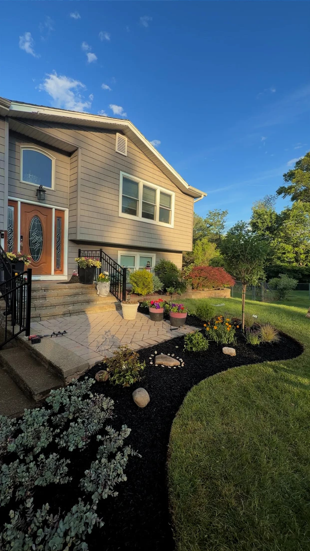 Garden bed along the front steps